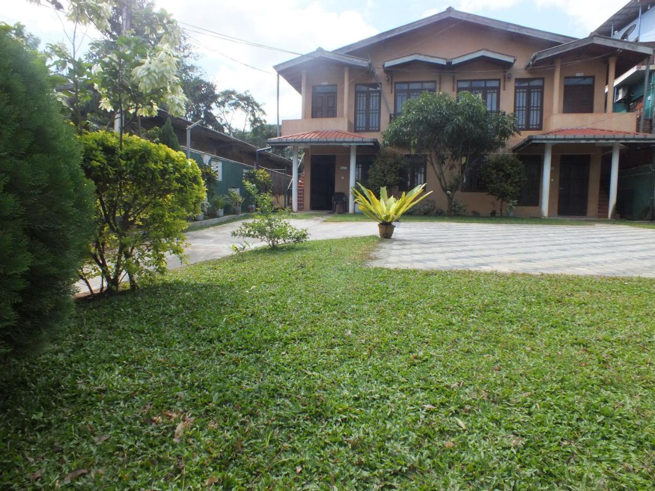 Hillsview Rest & Guest House 마탈레 외부 사진