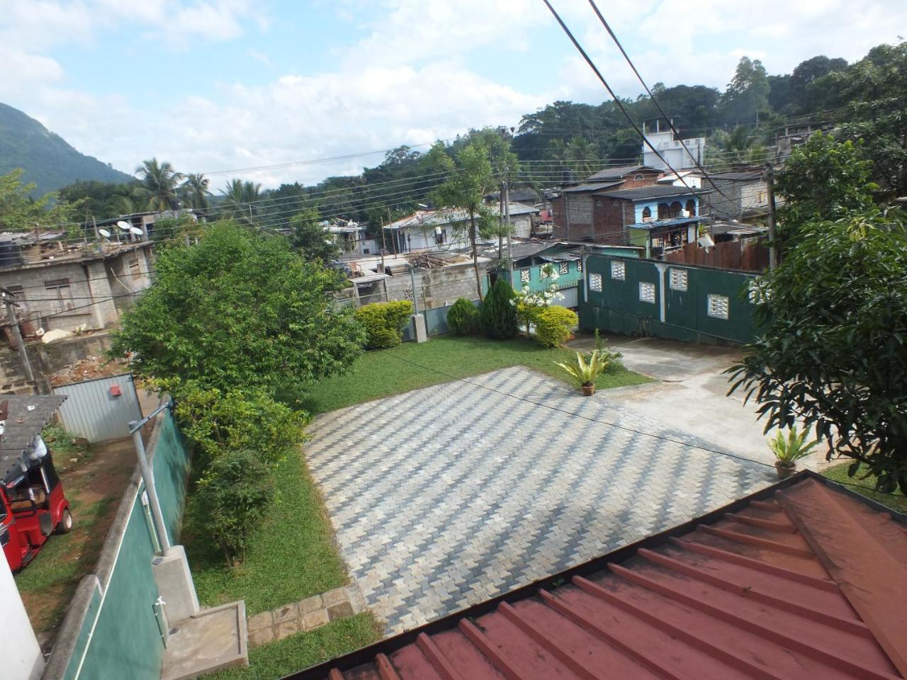 Hillsview Rest & Guest House 마탈레 외부 사진