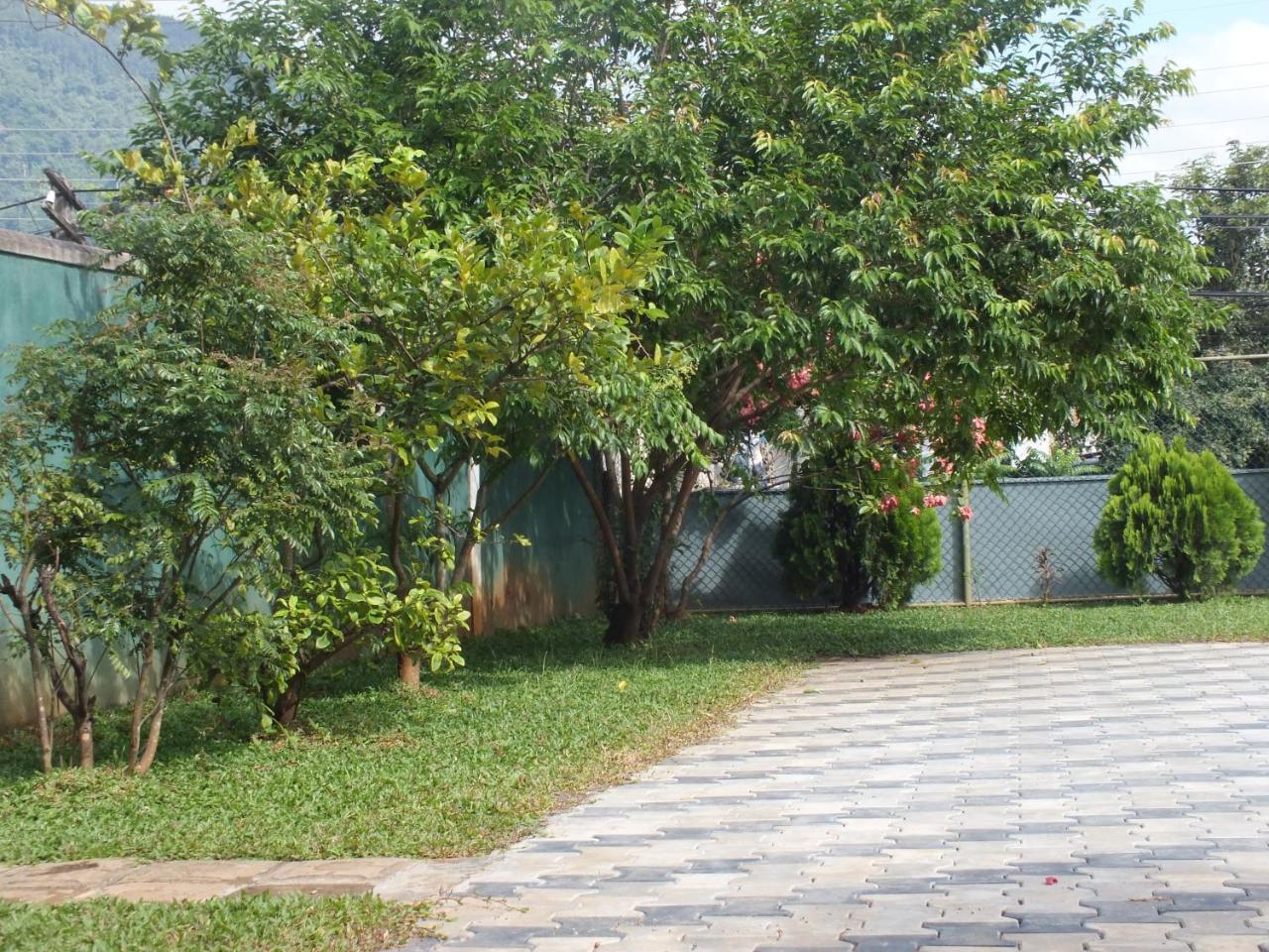 Hillsview Rest & Guest House 마탈레 외부 사진